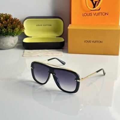 luois vuton_1918_gold_black_dc
