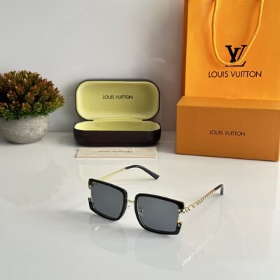 luois vuton_7295_Gold_Black