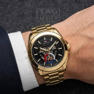 Tommy Hilfigar automatic skeleton