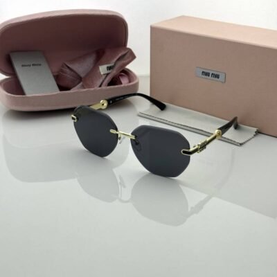 Miu.miu 26031 gold black