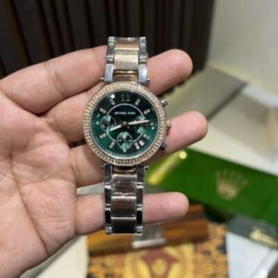 MICHEAL KORS DUAL TONE GREEN DIAL
