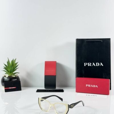 PR WMNS 018 Gold Black Frame