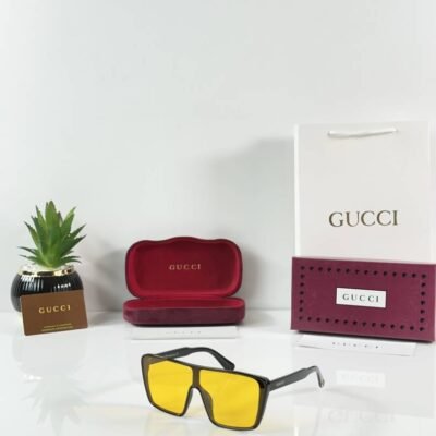 Gucc 7110 Black Yellow