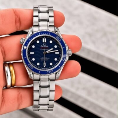 OMEGGA SEAMASTER CO AXIAL 300M SIL BLUE QUARTZ 810