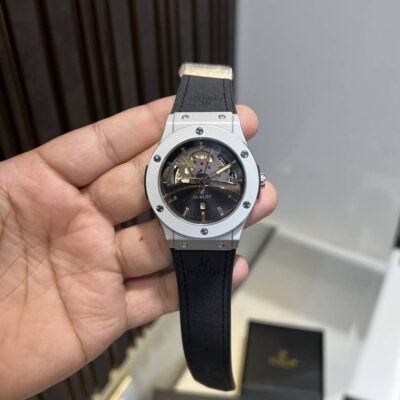 HUBLOT PREMIUM LEATHER WATCH