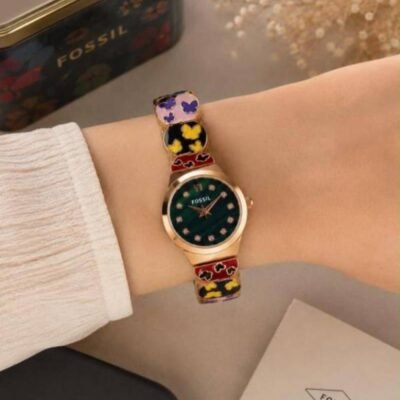 FOSSIIL GREEN ANALOG LADY 909