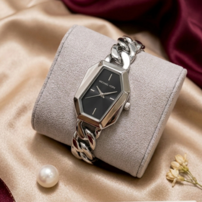 Michael_l Kors Suri Silver-Black
