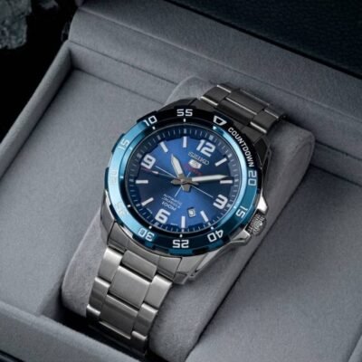 Seiko 5 Sports SRPB79J1