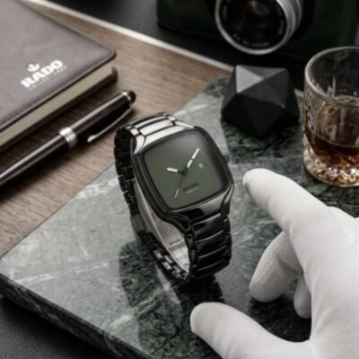Radd_o True Square Quartz Undigital WC 1090