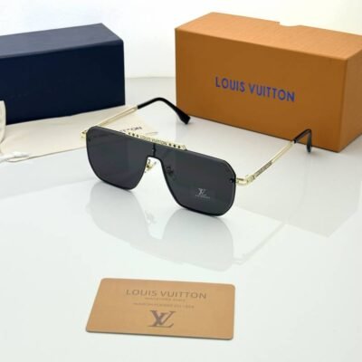 Loui Vuitton 24027 golden black
