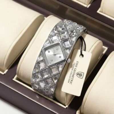 SWAROVSK  CURIOSA CRYSTAL BRACELET WATCH SILVER WHITE 589