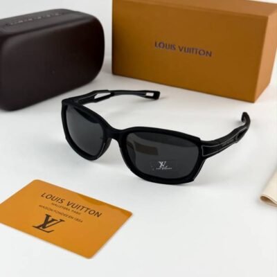 Loui_vuitton_black_2704