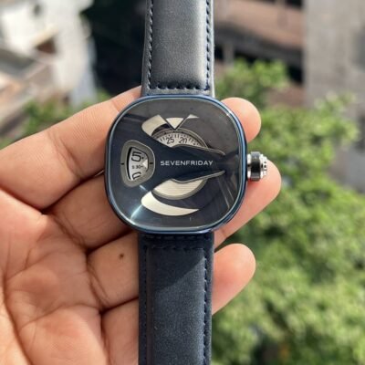 SEVEN FRIDAY ULTRA PREMIUM WATCH
