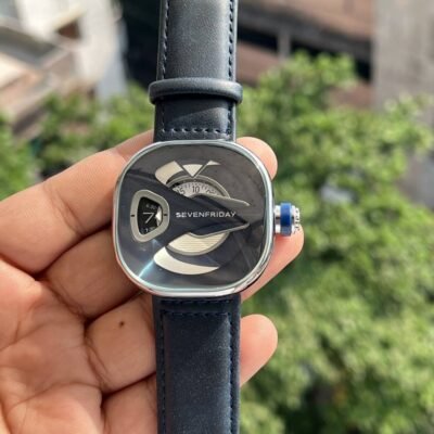 SEVEN FRIDAY ULTRA PREMIUM WATCH
