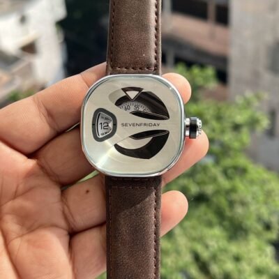 SEVEN FRIDAY ULTRA PREMIUM WATCH